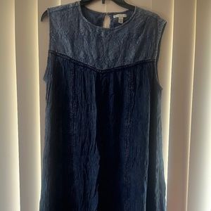 Women’s Blue Tunic